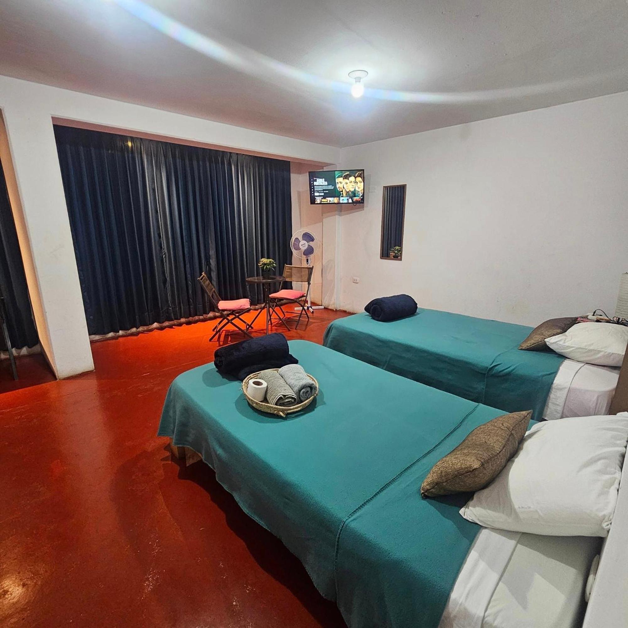 Lima Airport Hostel With Free Airport Pick Up Callao Ngoại thất bức ảnh