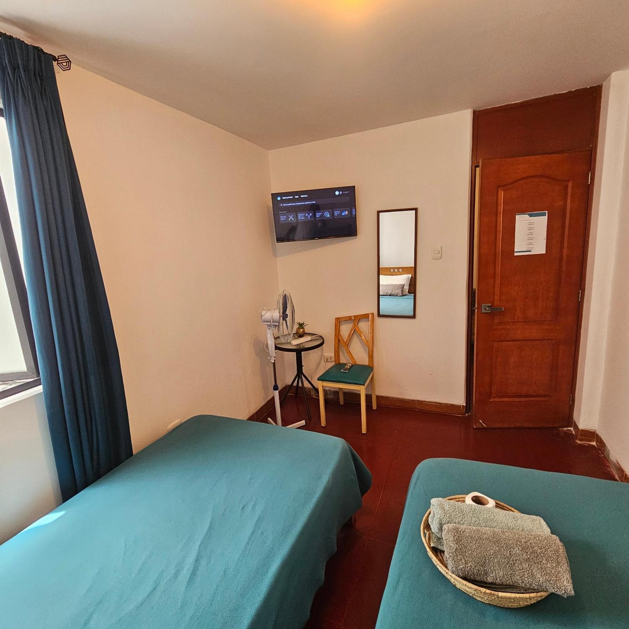 Lima Airport Hostel With Free Airport Pick Up Callao Ngoại thất bức ảnh