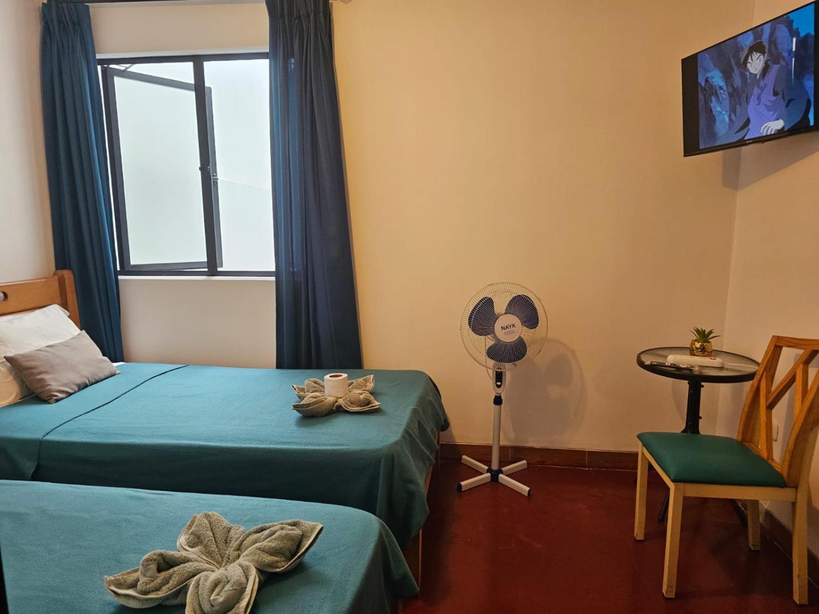 Lima Airport Hostel With Free Airport Pick Up Callao Ngoại thất bức ảnh