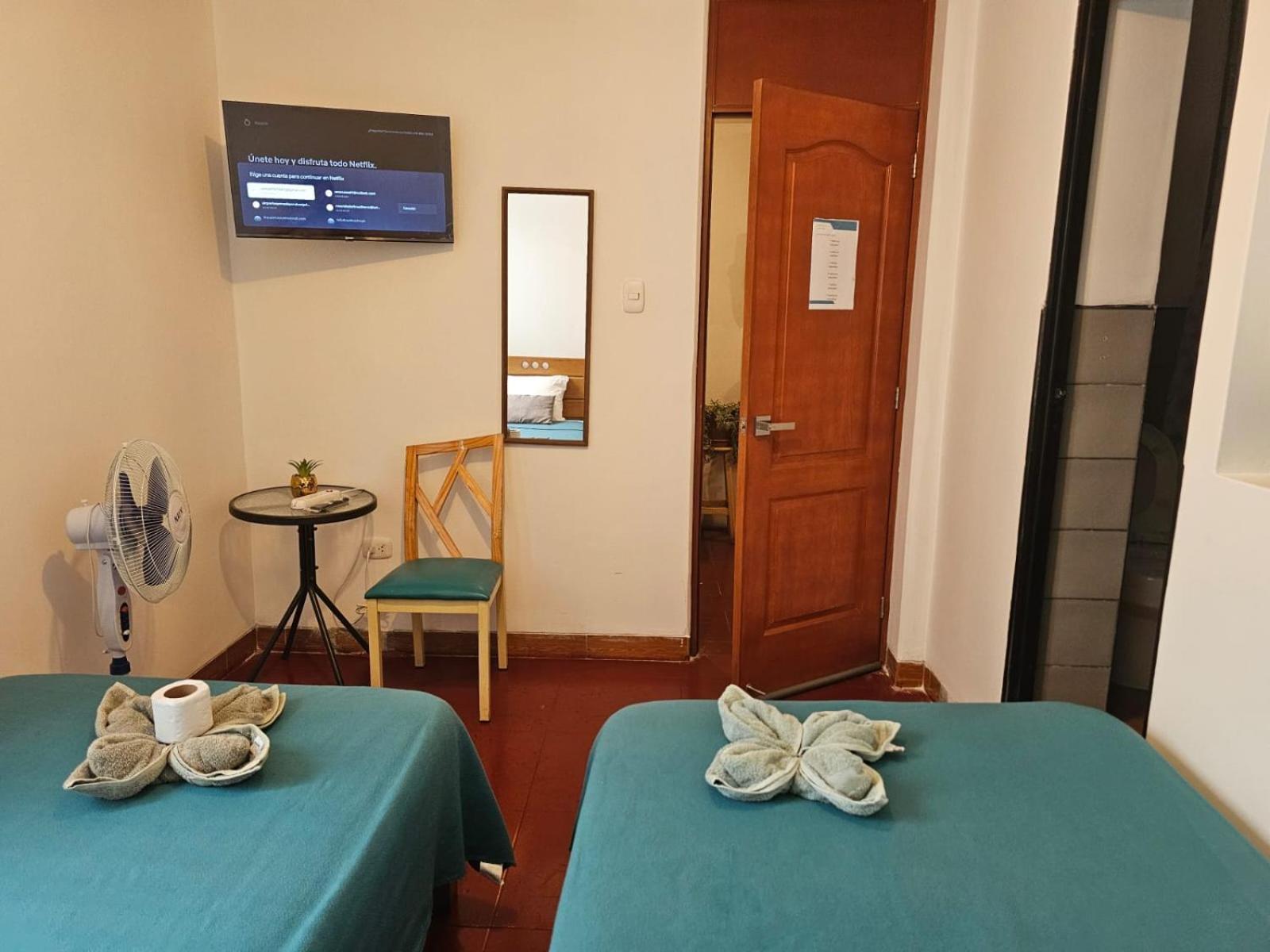 Lima Airport Hostel With Free Airport Pick Up Callao Ngoại thất bức ảnh